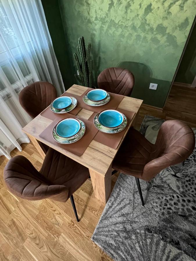 Jungle Lux Apartment Čačak Exterior foto